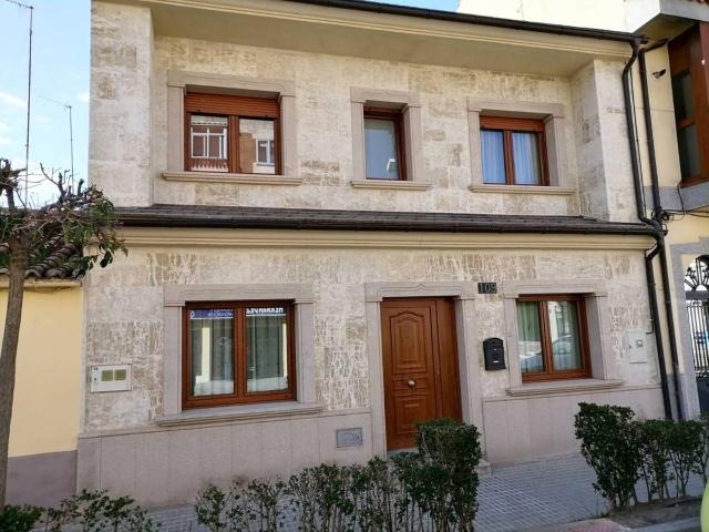 Chalet en venta en Ciudad Rodrigo, Castilla y León