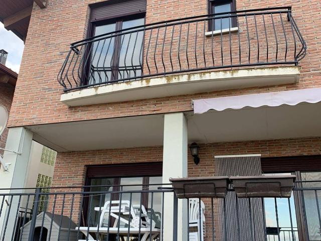 Chalet en venta en Clavijo, La Rioja