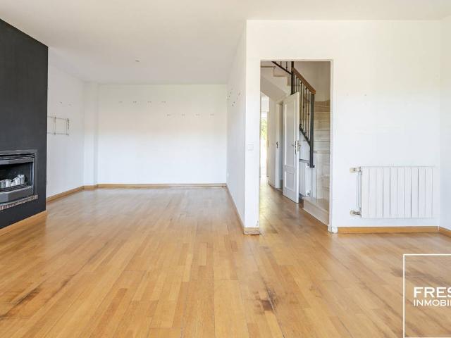 Chalet en venta en Cobeña, Madrid