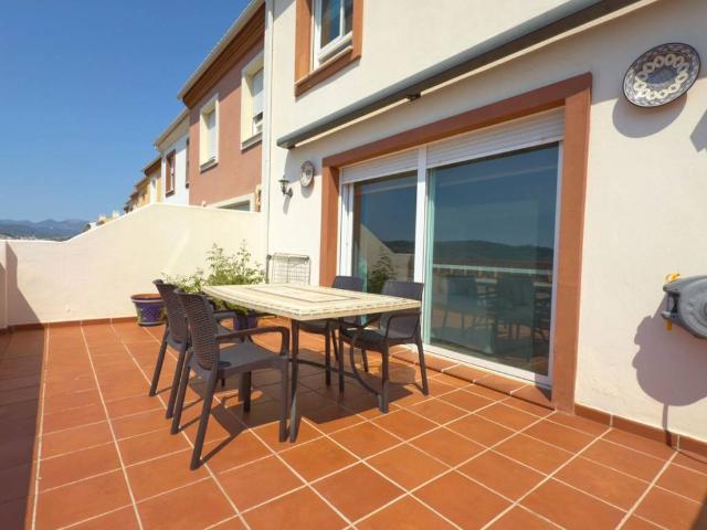 Villa en venta en Coín, Urbanización Los Alijares