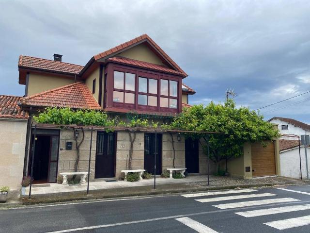 Chalet en venta en Coles, Ourense