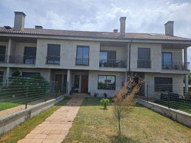 Chalet en venta en Coles, Ourense