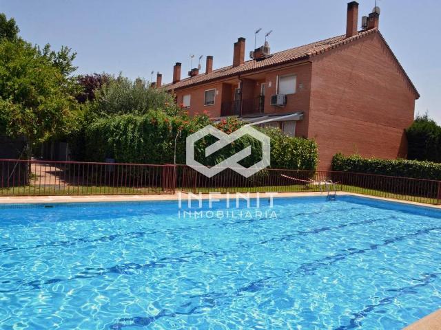 Chalet en venta en Alcalá De Henares, Venecia