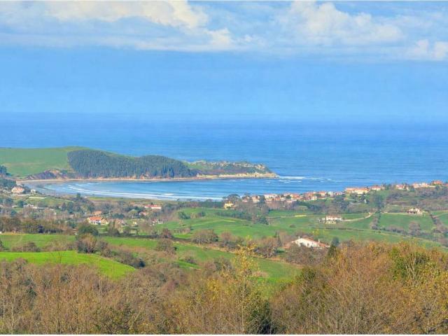 Chalet en venta en Comillas, Cantabria