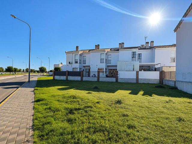 Chalet en venta en Utrera, Andalucía
