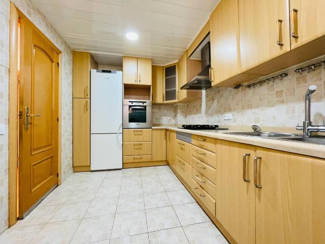 Chalet en venta en Corbera De Llobregat, Barcelona