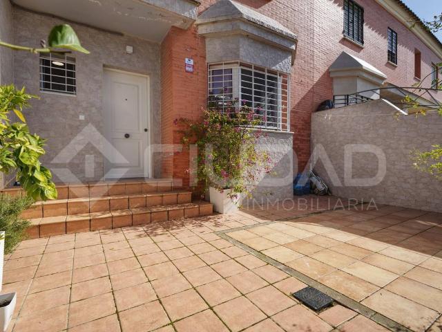 Chalet en venta en Coria Del Río, Andalucía