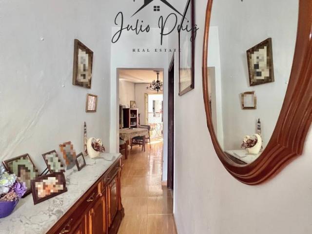 Chalet en venta en Coria del Río, Sevilla