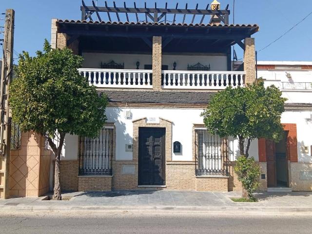 Chalet en venta en Coria Del Río, Andalucía