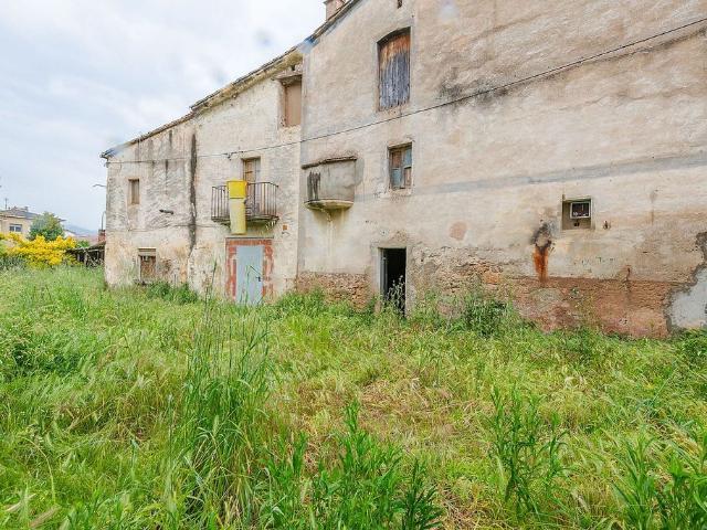Villa en venta en Cornellà Del Terri
