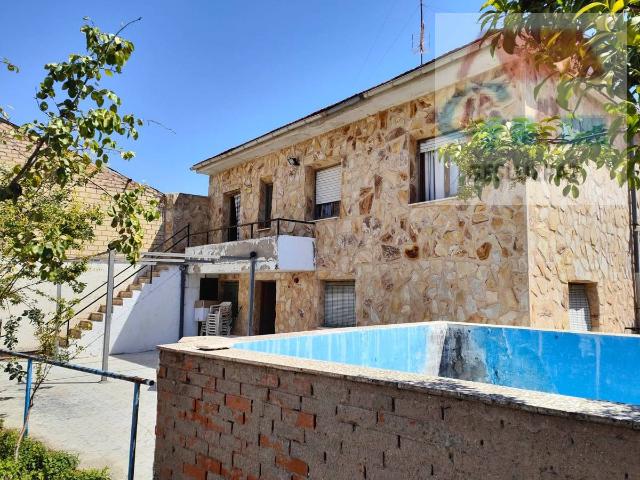Chalet en venta en Corral De Almaguer, Castilla-La Mancha