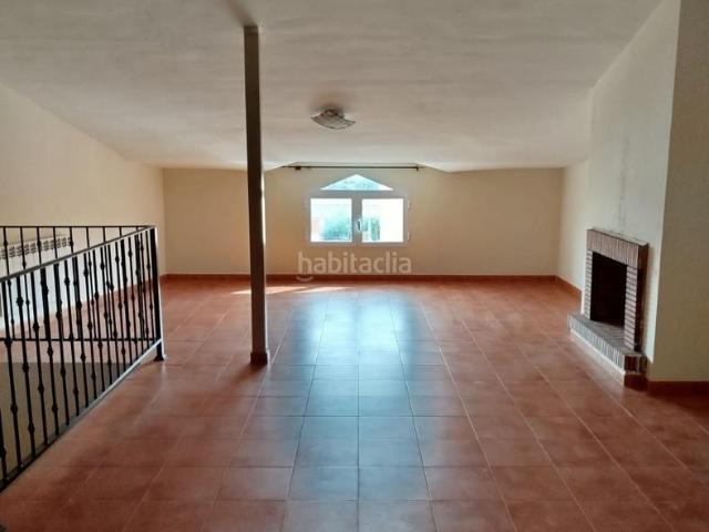 Villa en venta en Corral De Almaguer