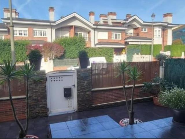Villa en venta en Corvera De Asturias, Cancienes