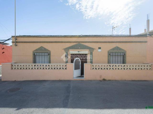 Chalet en venta en Almería, Andalucía