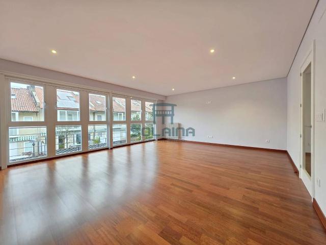 Chalet en venta en Centro, Ourense