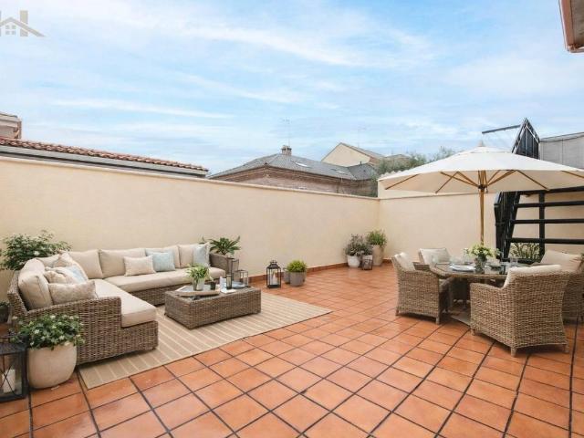 Chalet en venta en Casco Antiguo, Navalcarnero