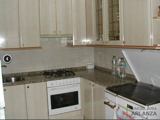 Chalet en venta en Covarrubias, Castilla y León