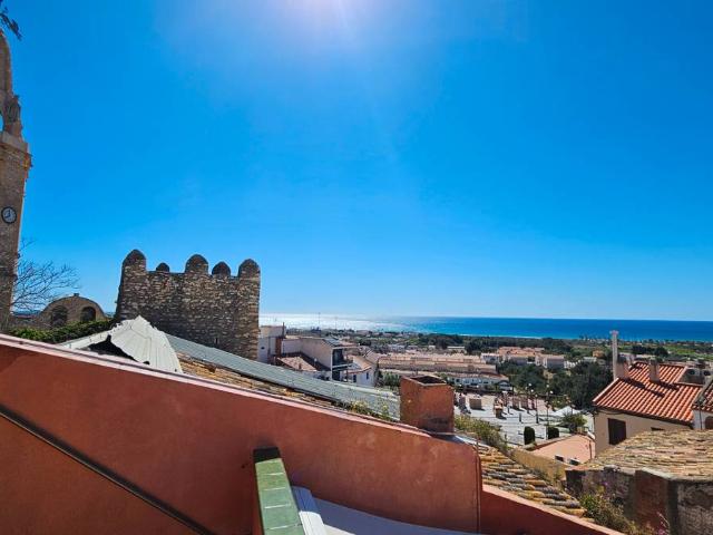 Villa en venta en Creixell