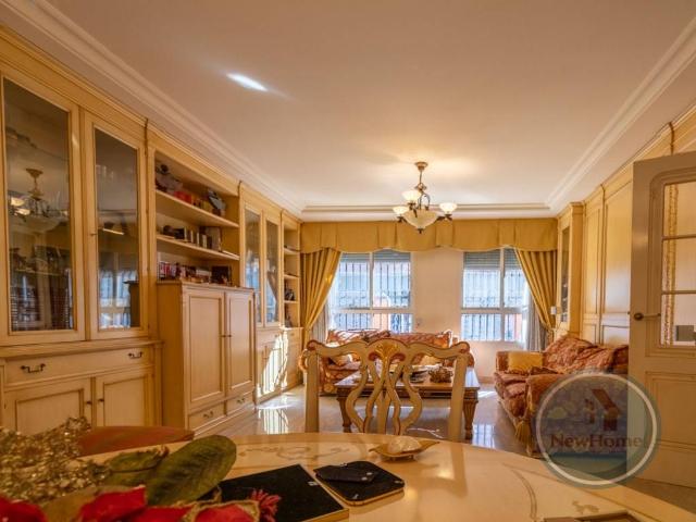 Chalet en venta en Crevillent, Valencia