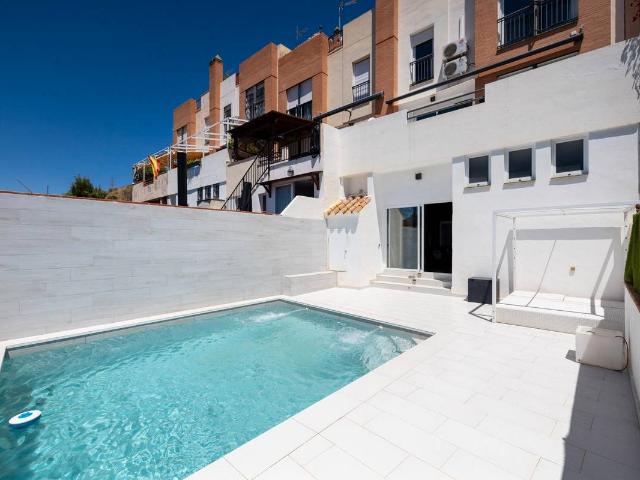 Villa en venta en Granada, Centro - Sagrario