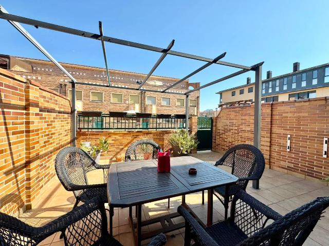 Chalet en venta en Allende, Miranda De Ebro