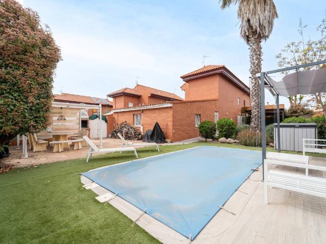 Chalet en venta en Cubas De La Sagra, Madrid