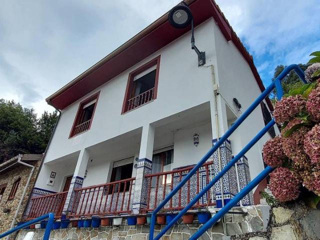 Chalet en venta en Cudillero, Asturias