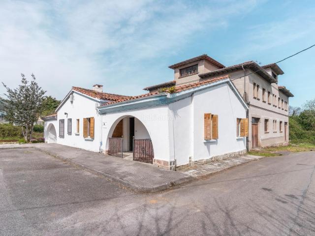 Chalet en venta en Cudillero, Asturias