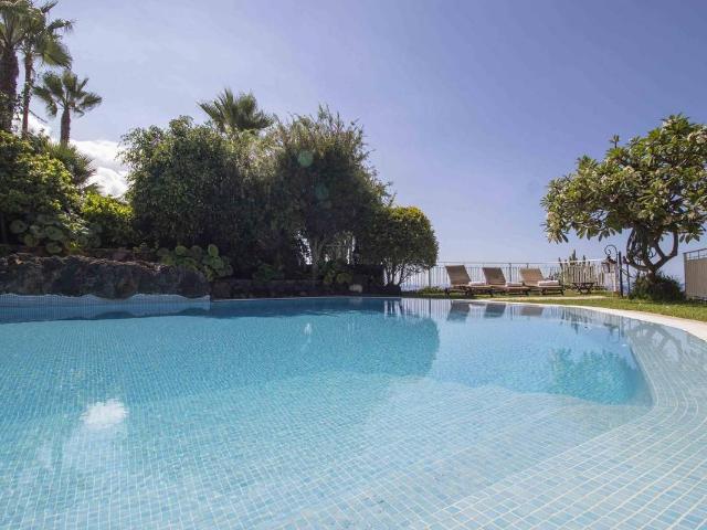 Chalet en venta en Santa Úrsula, Canarias