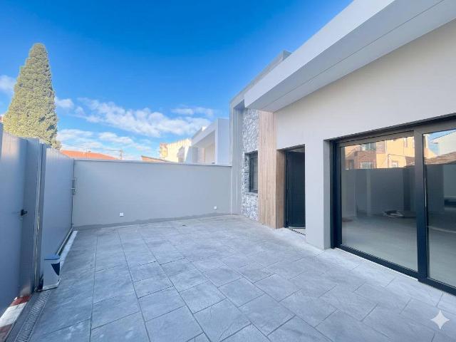 Chalet en venta en Cúllar Vega, Granada