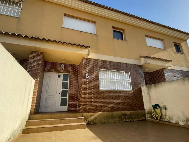 Casa en venta en Cullera