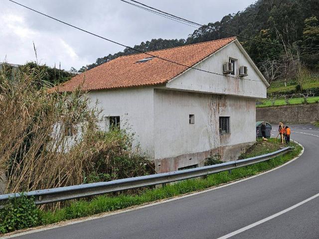 Chalet en venta en O Sinal, Cangas