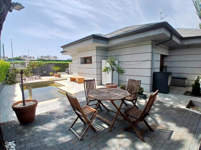 Villa en venta en Collado Villalba, La Estación
