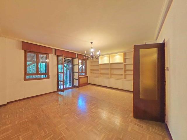 Villa en venta en Dima, Ugarana