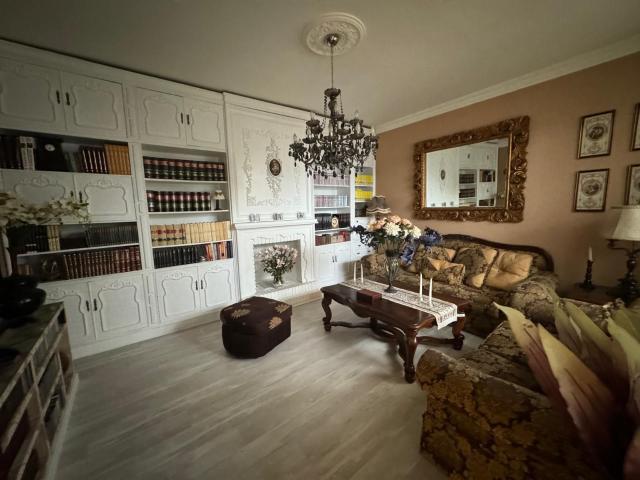 Villa en venta en Don Benito, Barrio de San Sebastián