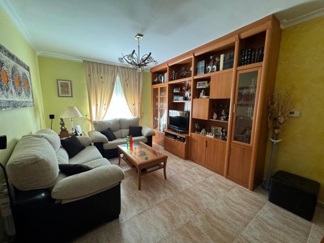 Villa en venta en Don Benito, Barrio de San Sebastián