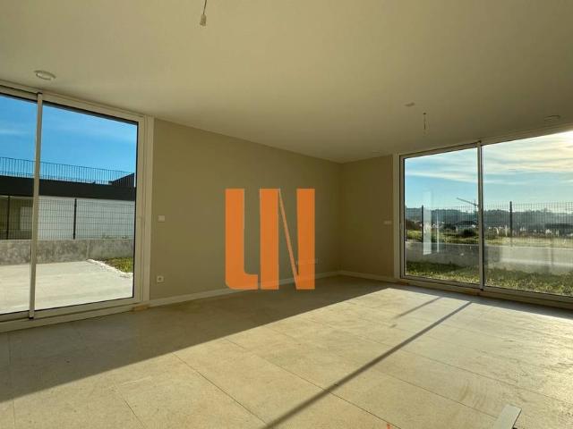 Villa en venta en Oleiros