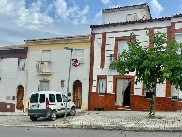 Villa en venta en Doña Mencía