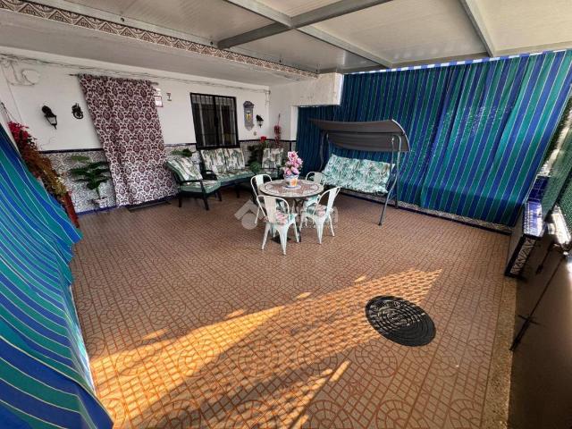 Chalet en venta en Écija, Andalucía