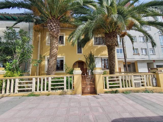 Chalet en venta en Santolaya, Siero