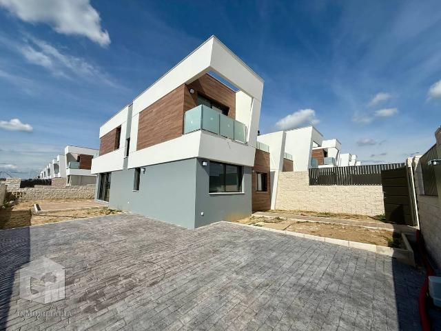Chalet en venta en Villaviciosa De Odón, Madrid