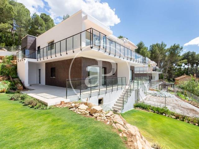 Chalet en venta en La Hoya de Buñol, Valencia