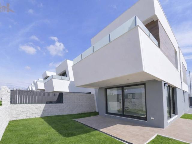Chalet en venta en Villaviciosa De Odón, Madrid