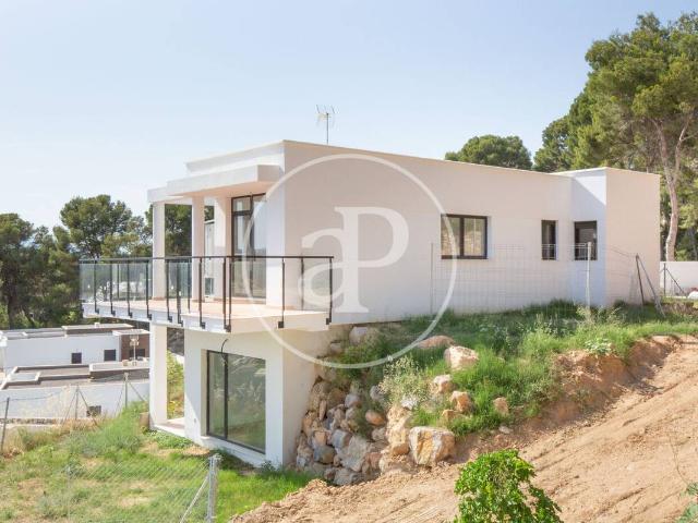 Chalet en venta en La Hoya de Buñol, Valencia