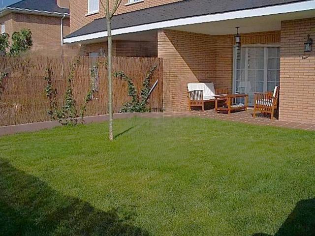 Villa en venta en El Casar
