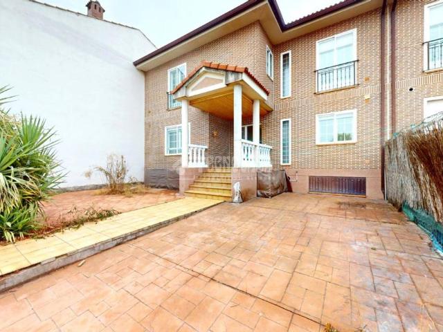 Chalet en venta en El Casar, Guadalajara