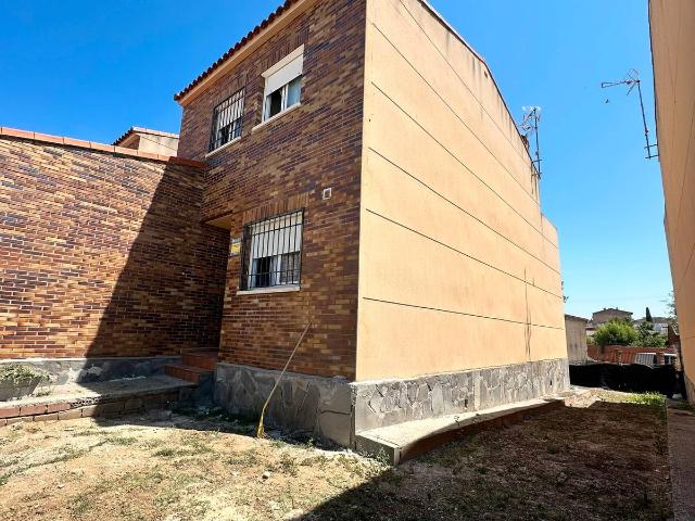 Chalet en venta en El Casar De Escalona, Toledo