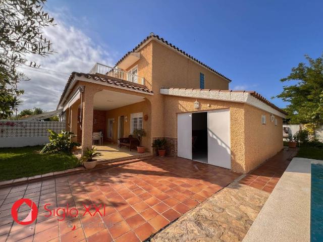 Chalet en venta en Plaça Major, la Plana Alta