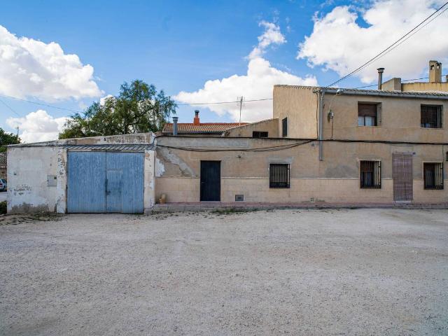 Chalet en venta en el Pinós / Pinoso, Alacant / Alicante