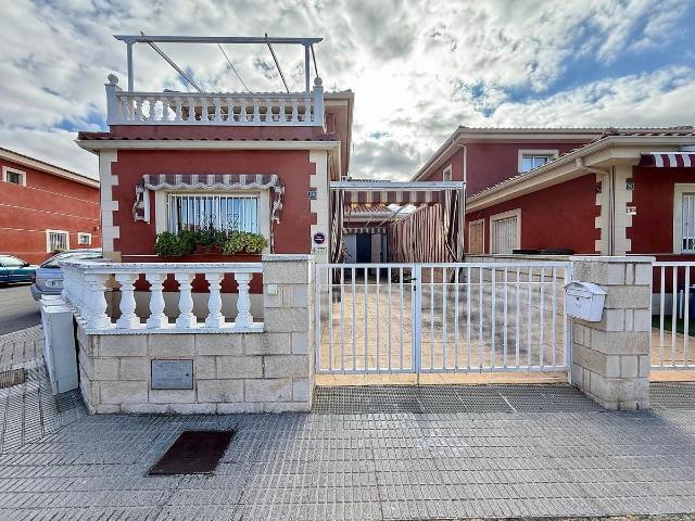 Chalet en venta en el Pinós / Pinoso, Alacant / Alicante